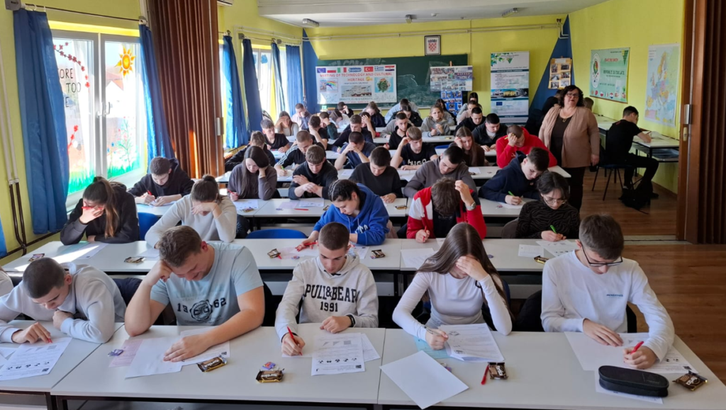 VRIJEDNI MATEMATIČARI I MATEMATIČARKE NAŠE ŠKOLE