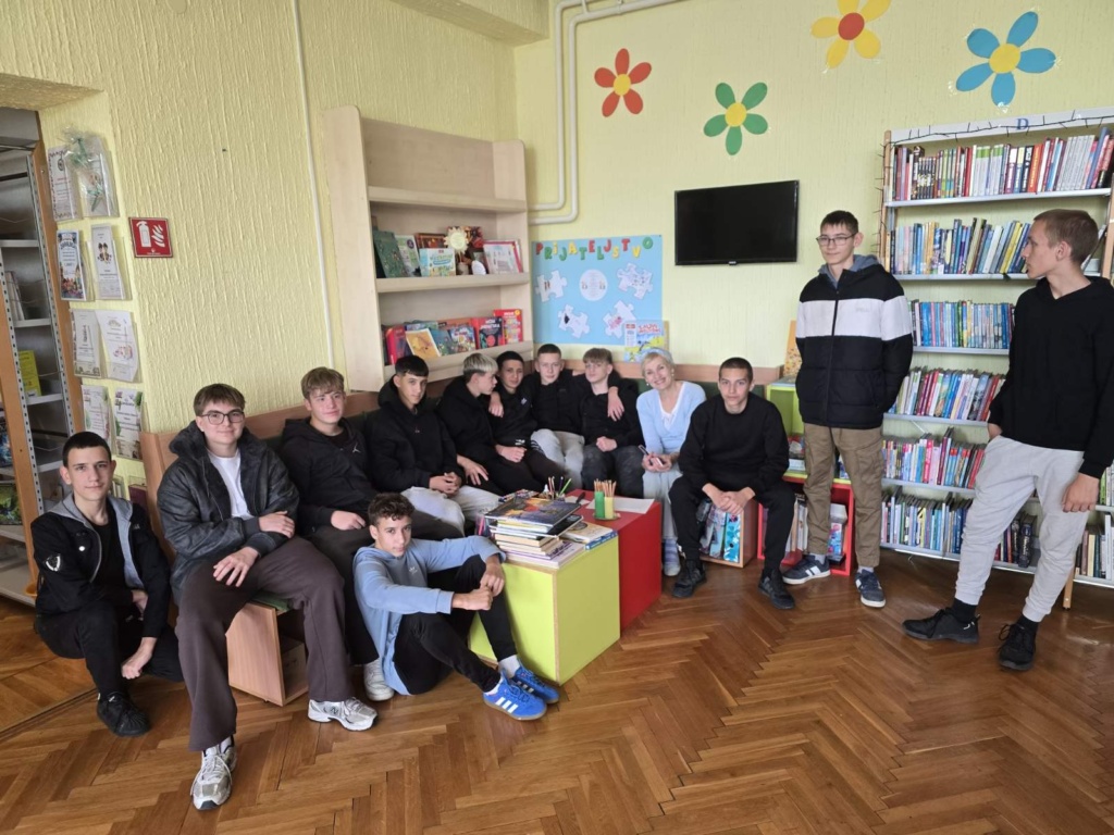 NASTAVNI SAT U GRADSKOJ KNJIŽNICI I ČITAONICI VALPOVO